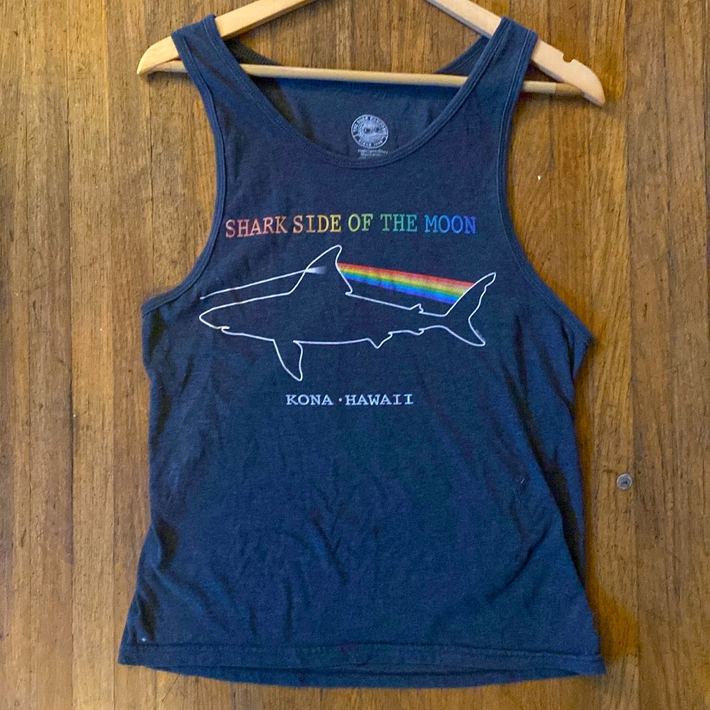 Kona Hawaii tank